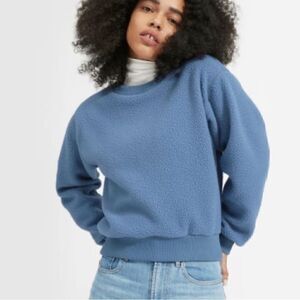 Everlane renew Sherpa crewneck pullover blue